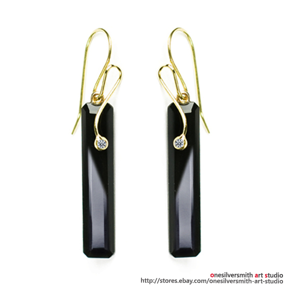 Pure 18k Gold Black Onyx Bar Earrings with " Diamond Polaris Solitaire " Earwire