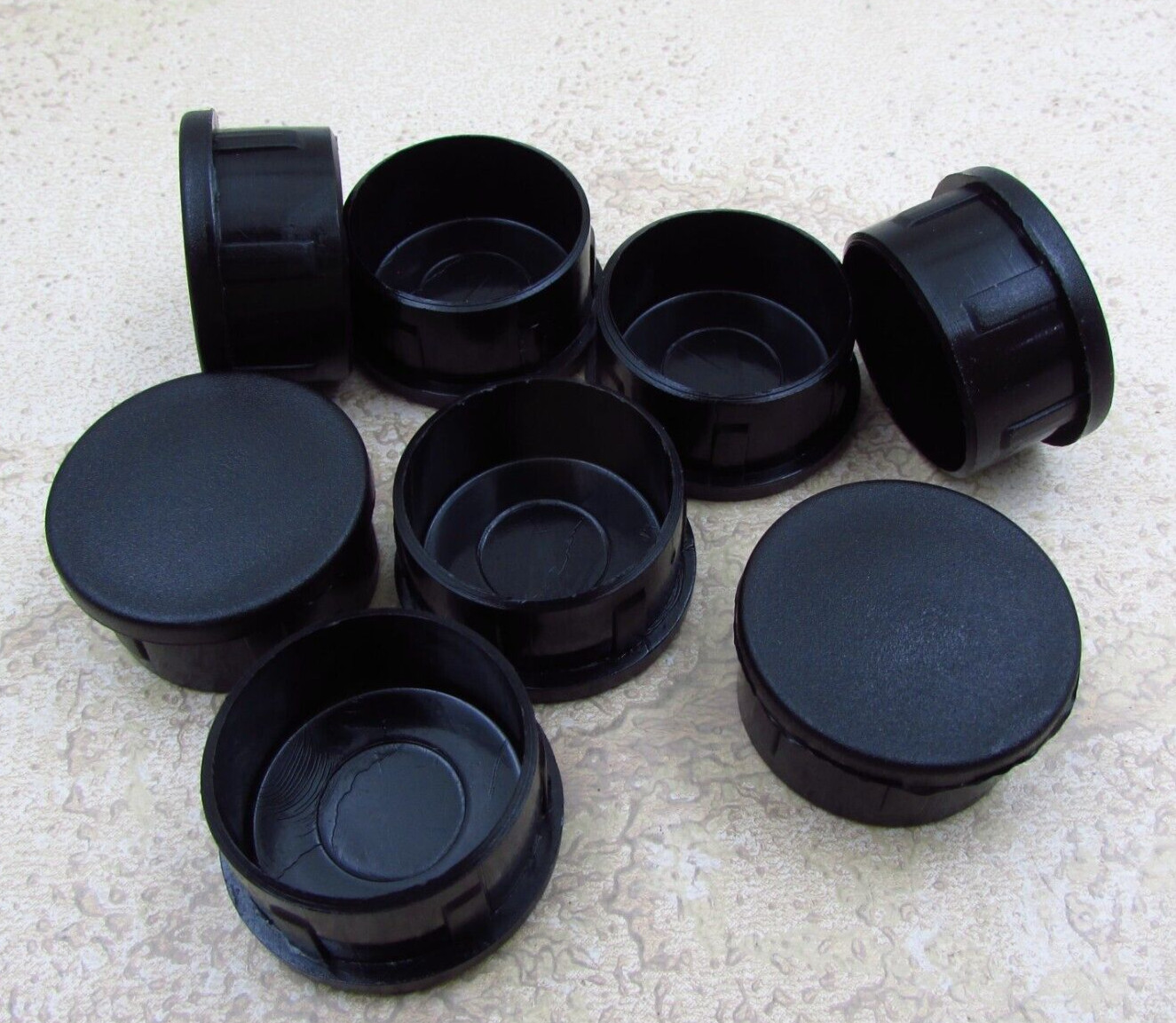 QTY 8 Plastic 1-1/8" Inch OD, 1-1/32" ID Round Tube End Cap Insert Plug Glide