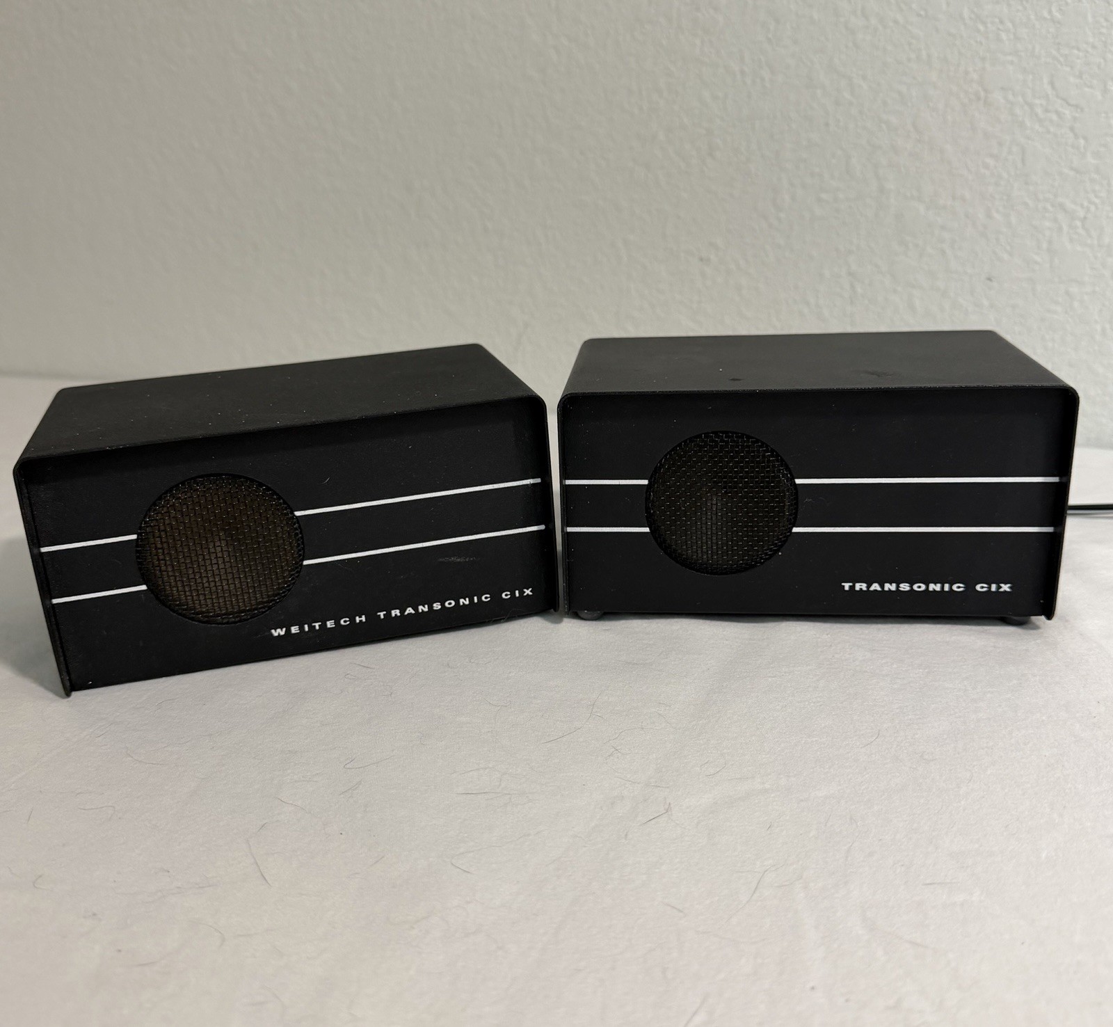 2 Transonic CIX Weitech - Industrial Electronic Pest Repeller Rodents Squirrels