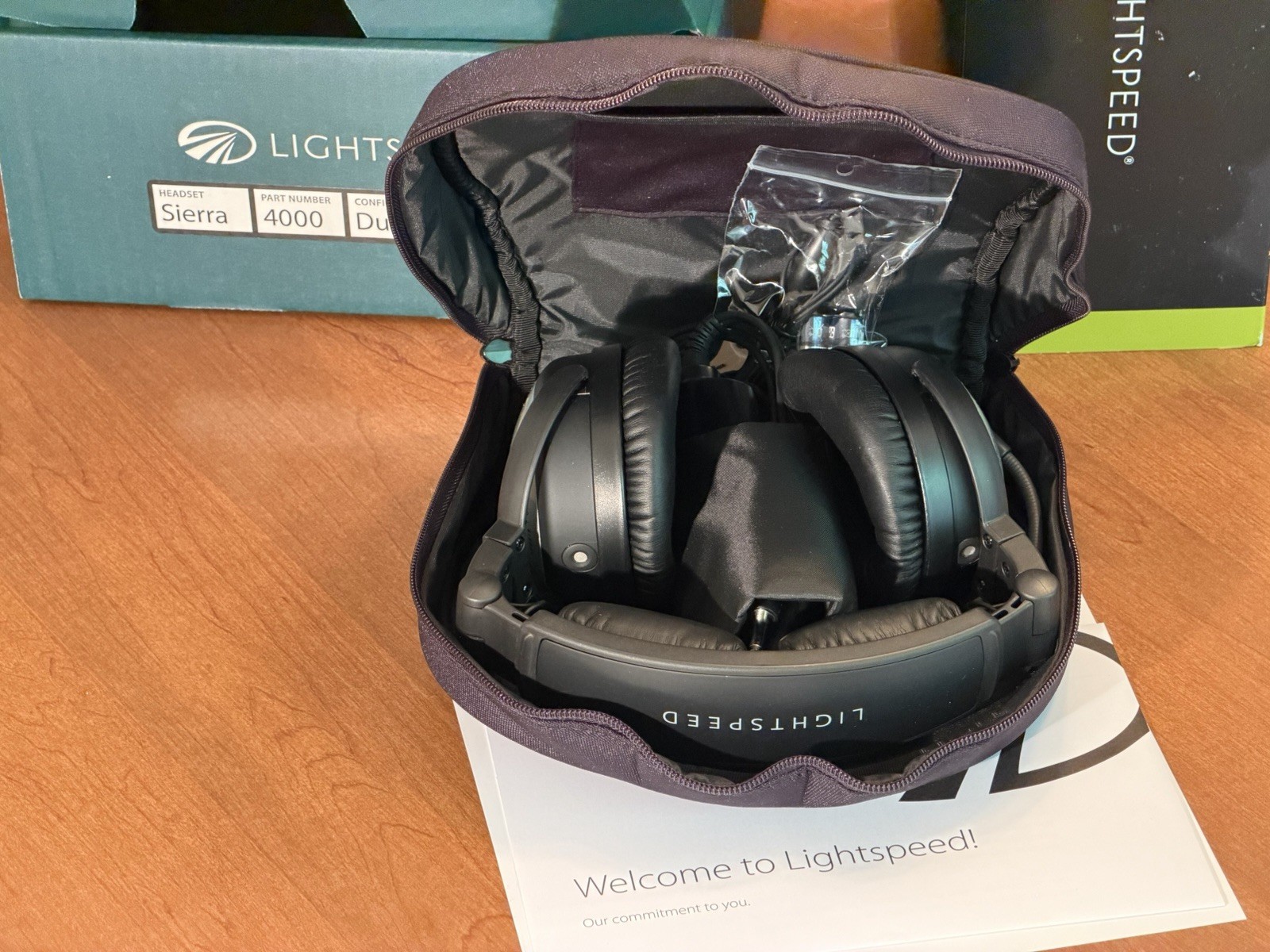 Lightspeed Sierra ANR Aviation Headset : Active Noise Reduction 4000