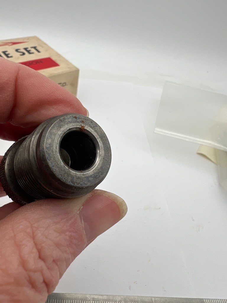 SAECO Stubby Die Set (2) Match Precision Reloading Tool .38 /357 Redding USA