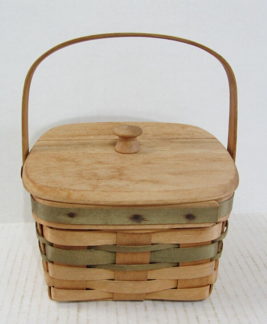Royce Craft Basket 1990s with Wooden Lid Made in Ohio