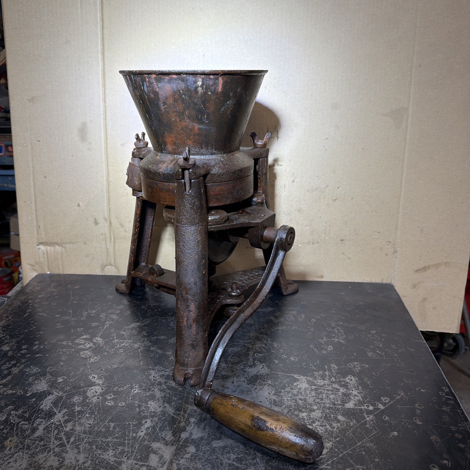 Antique 1800s O.C. Harris Waterville NY  Paint Pigment Grinder Cast Iron Art
