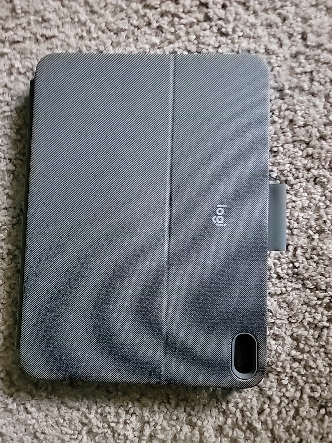 Logitech Combo Touch Keyboard Case for iPad 11"(11 gen)