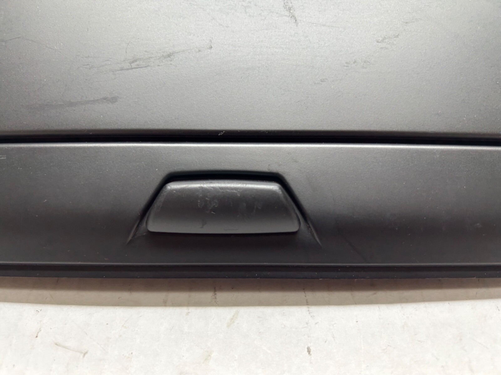 ✅ OEM BMW X3 E83 2004 - 2010 Front Top Middle Dash Center Storage Compartment