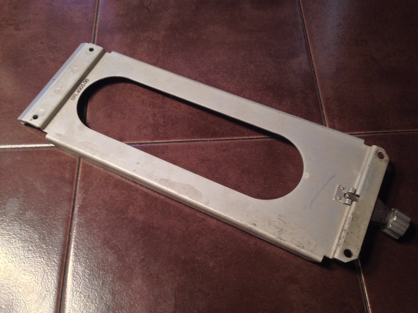 King Install Tray 071-4005-00