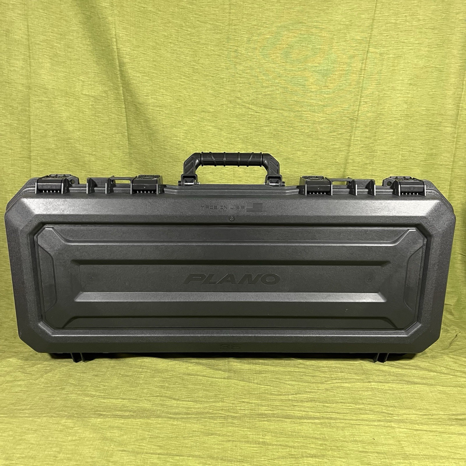 Plano 36" All Weather Hard Tactical Rifle Long Gun Storage Case