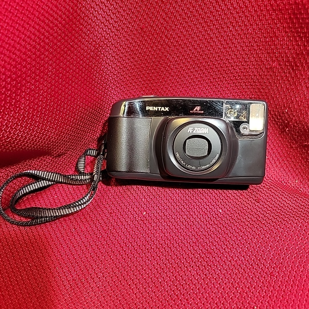 PENTAX IQZoom 60 38-60mm AF Zoom Macro Point Shoot Film Camera working