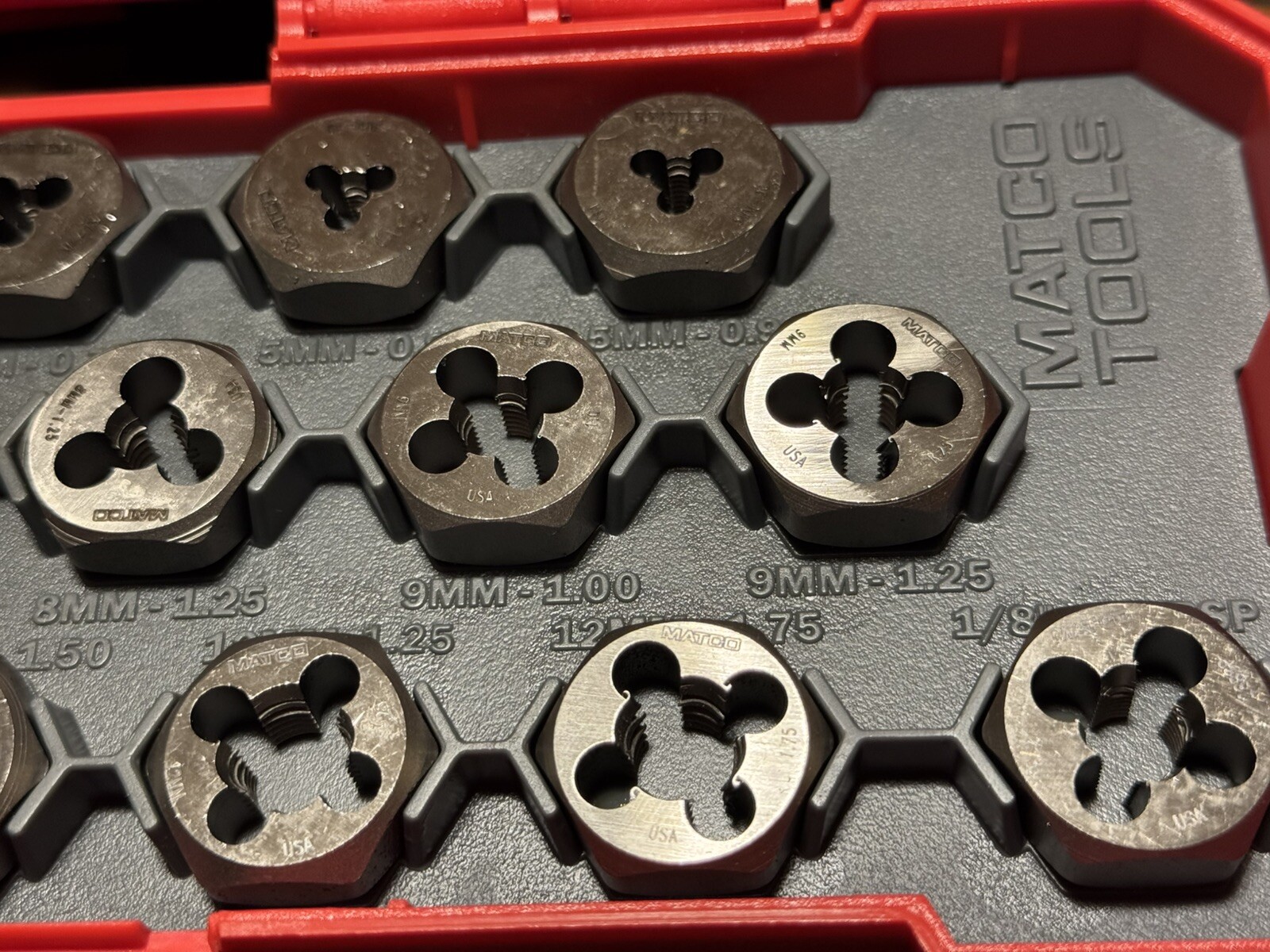Matco Tools DM 10 + 11 SAE & Metric Die Sets