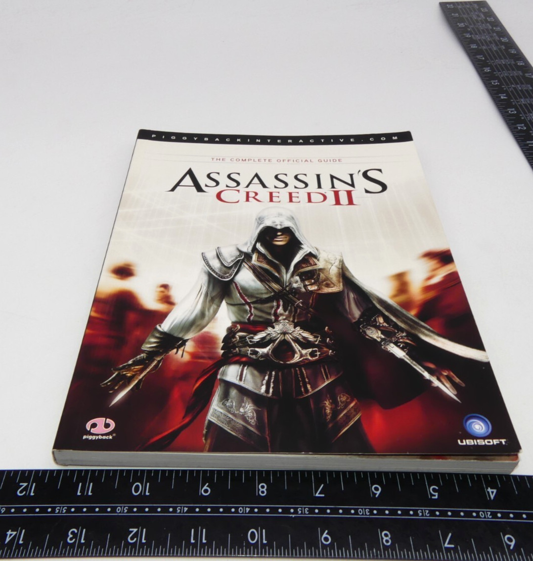 Assassin’s Creed II Strategy Game Guide Book PS3  Xbox 360