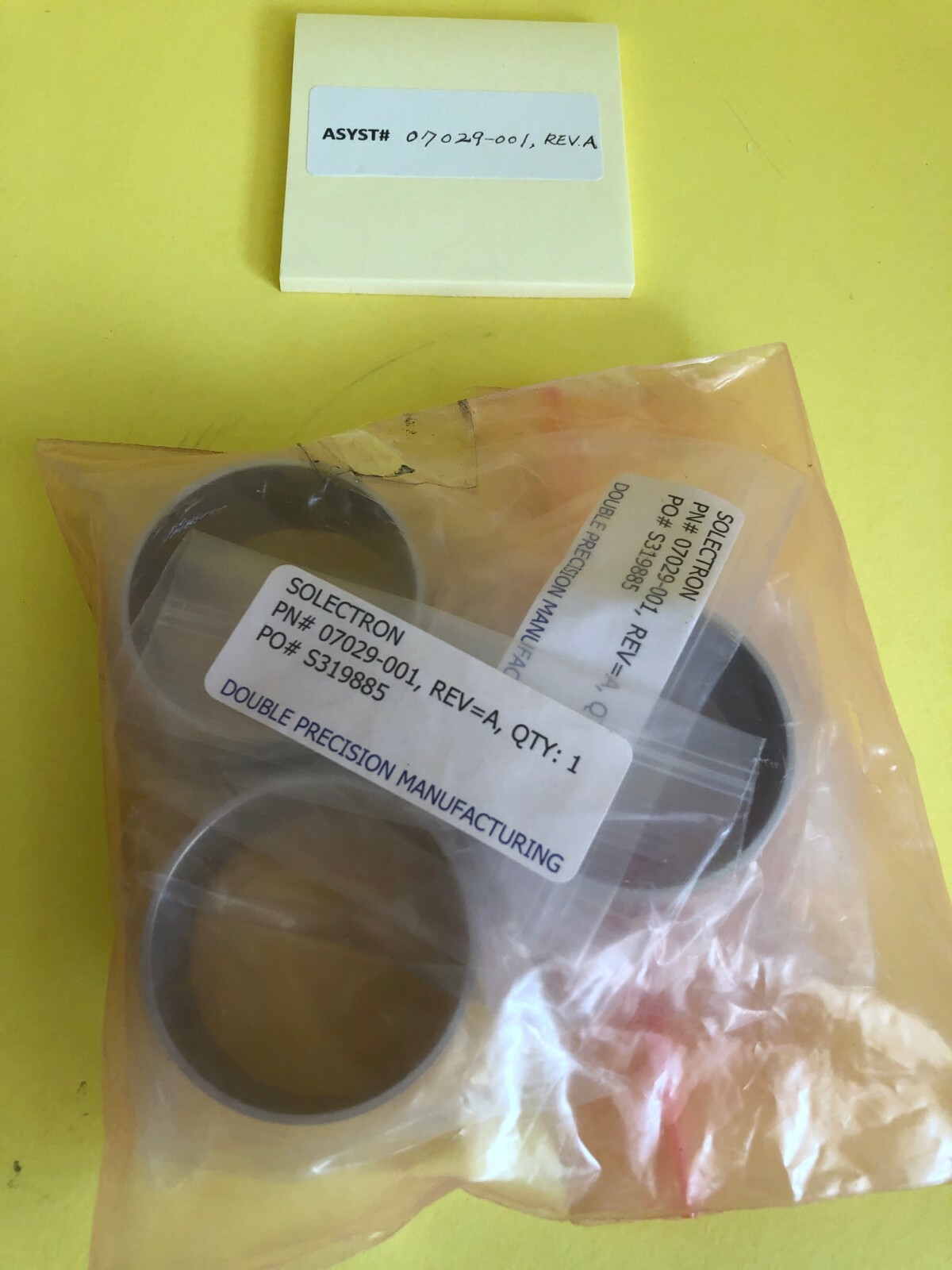 Lot of  3   Asyst  Metal Column  07029-001 REV. A   NEW Surplus