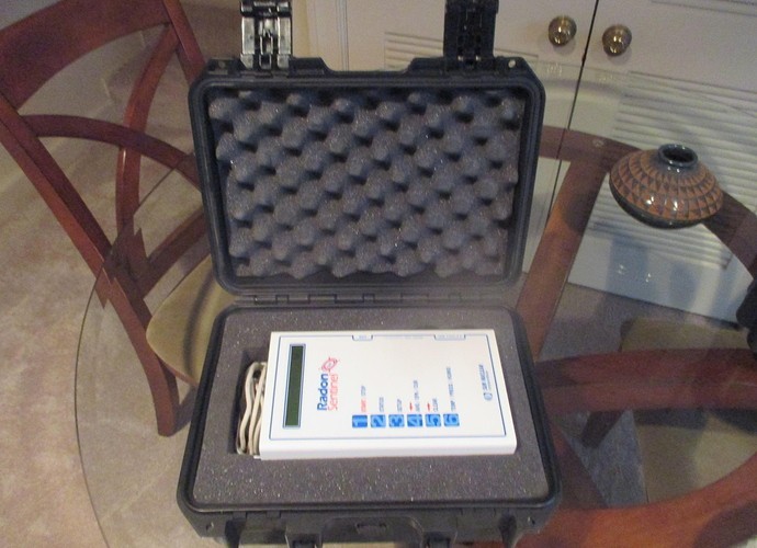 Sun Nuclear Sentinel 1030 Radon Detector Radiation Detector