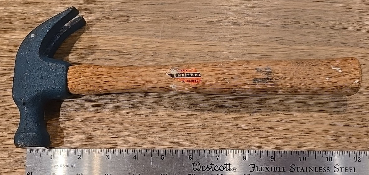 Vintage 16 oz Blue Head Claw Wood Handle Hammer