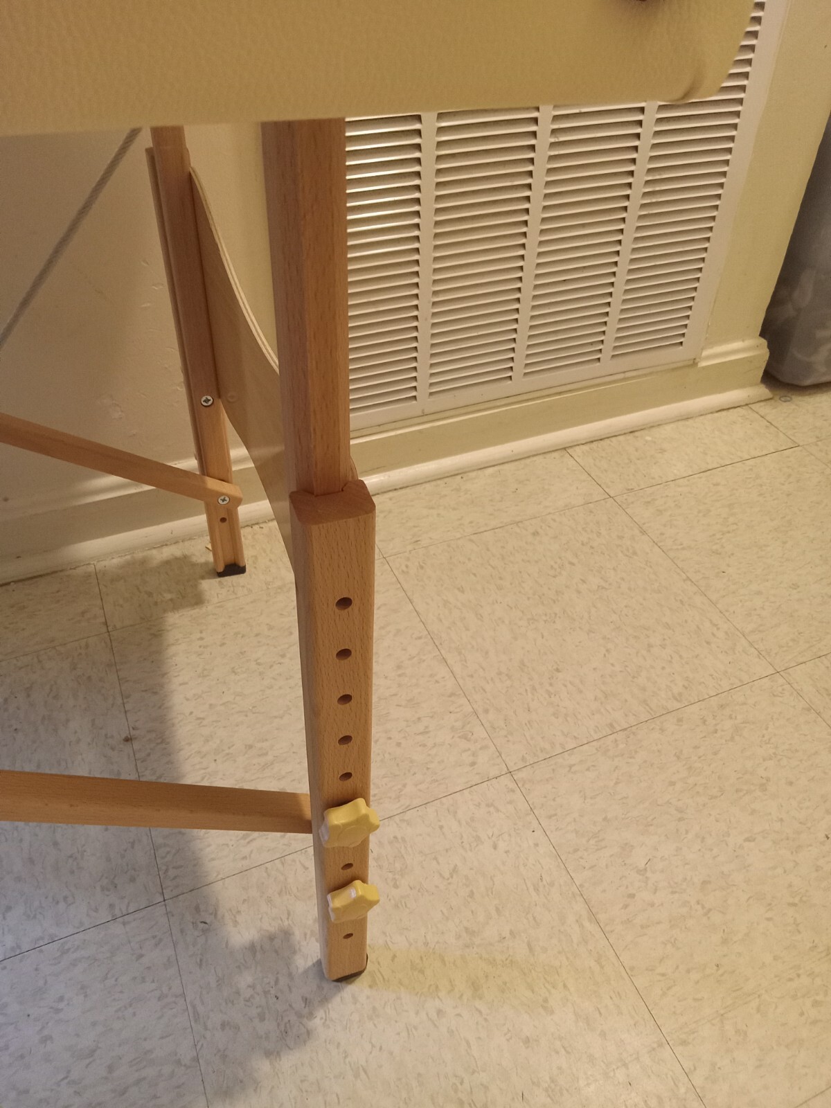 portable folding massage table