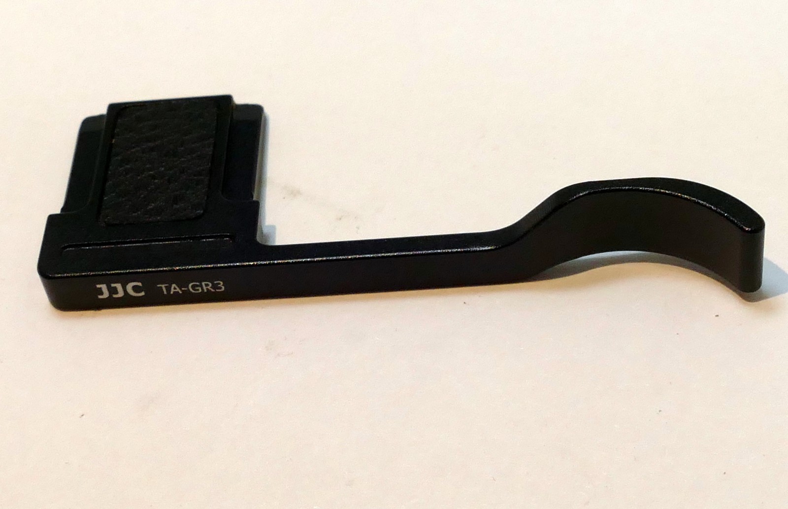 JJC TA-GR3 Hot Shoe Rest Thumb Grip Black for GR III GR IIIx Ricoh cameras