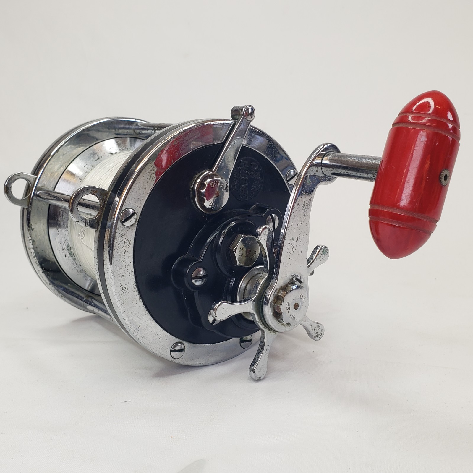 Vintage Senator  Penn Fishing Reel Model 114 6/0 Large Game Reel USA Made [Red]