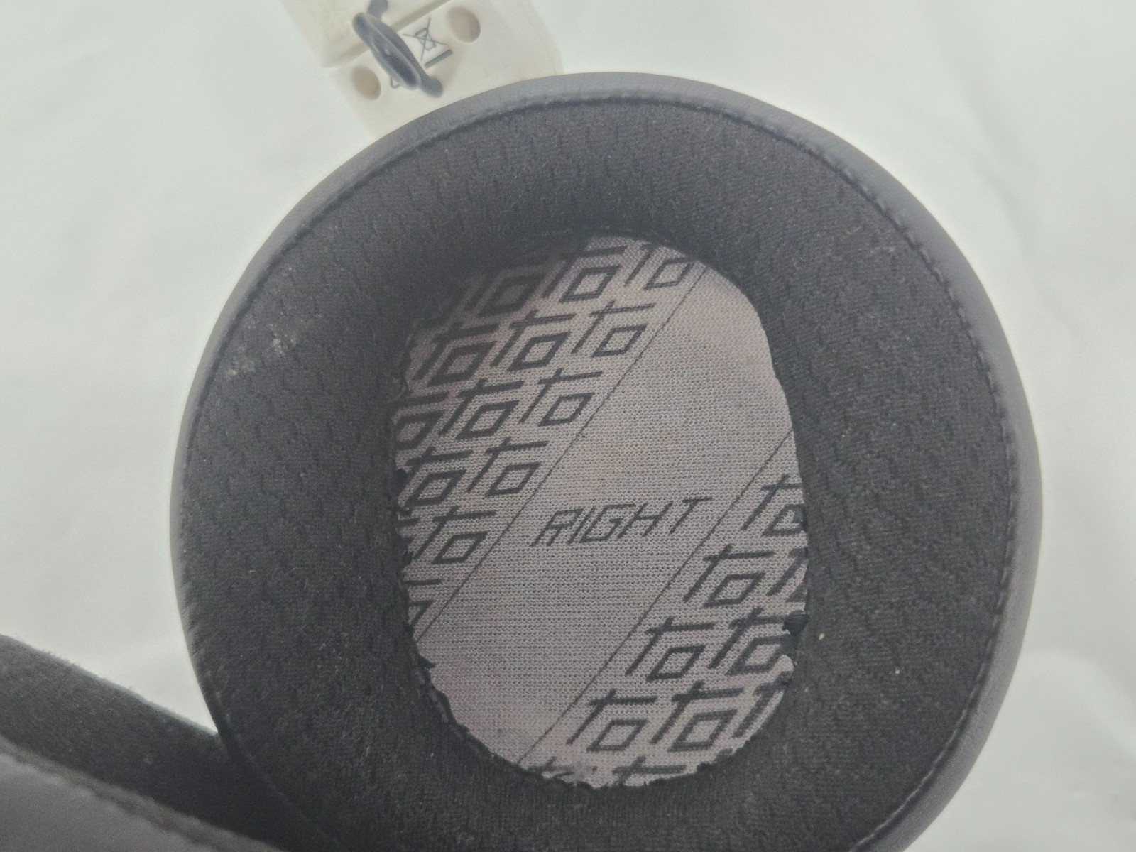 Audio-Technica High-Fidelity Closed-Back Wired Gaming Headset - Missing Cables