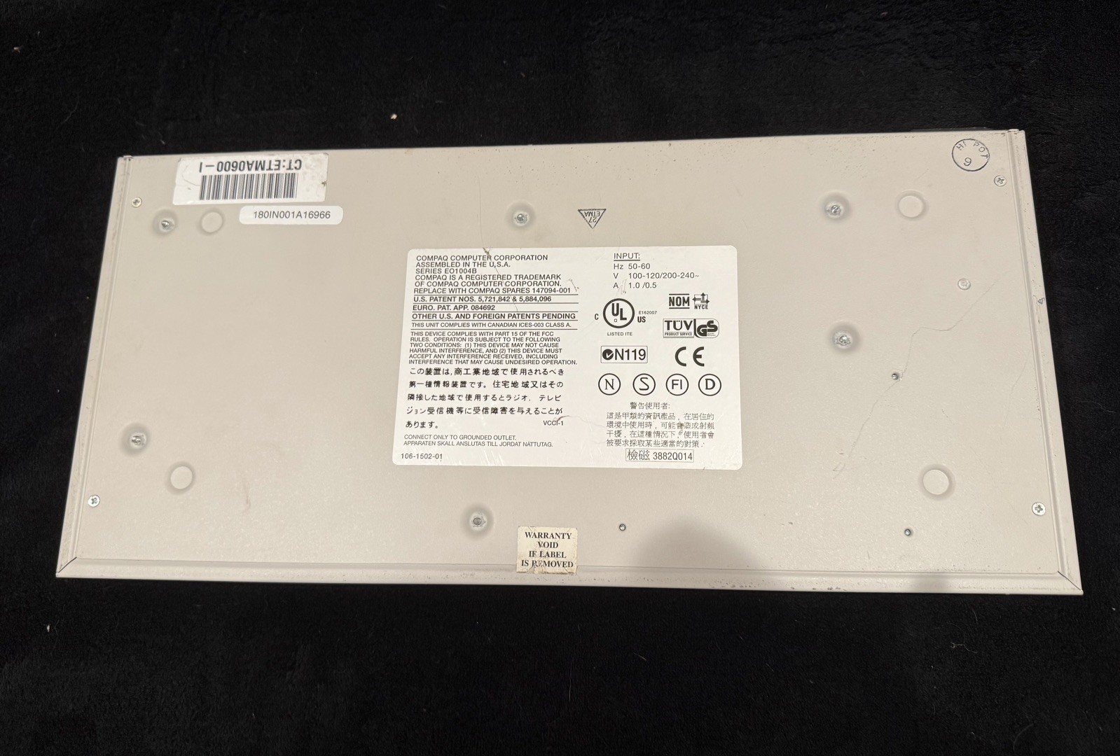 Compaq EO1004B Server Tower 8 Port KVM Console Switch Control Box__