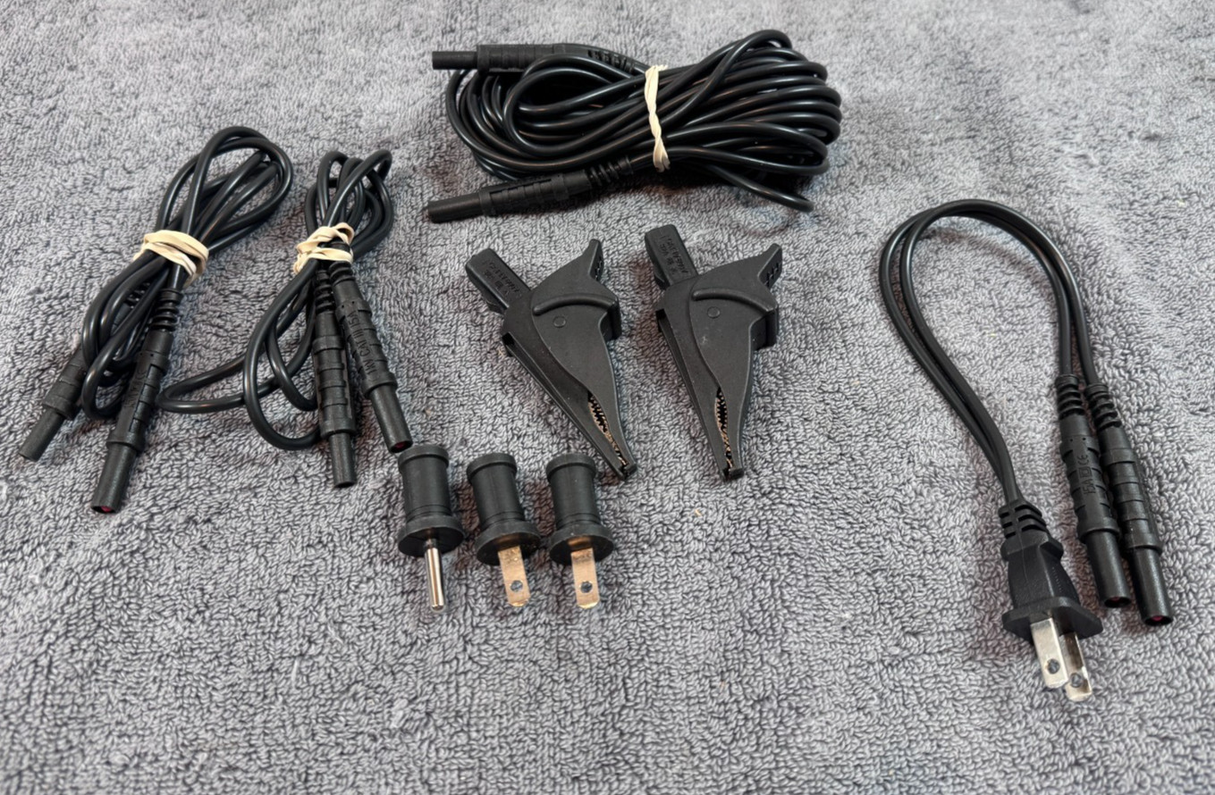 Lightly Pre-Owned IDEAL Electrical TL-956 Test Lead Set for SureTest Tracers