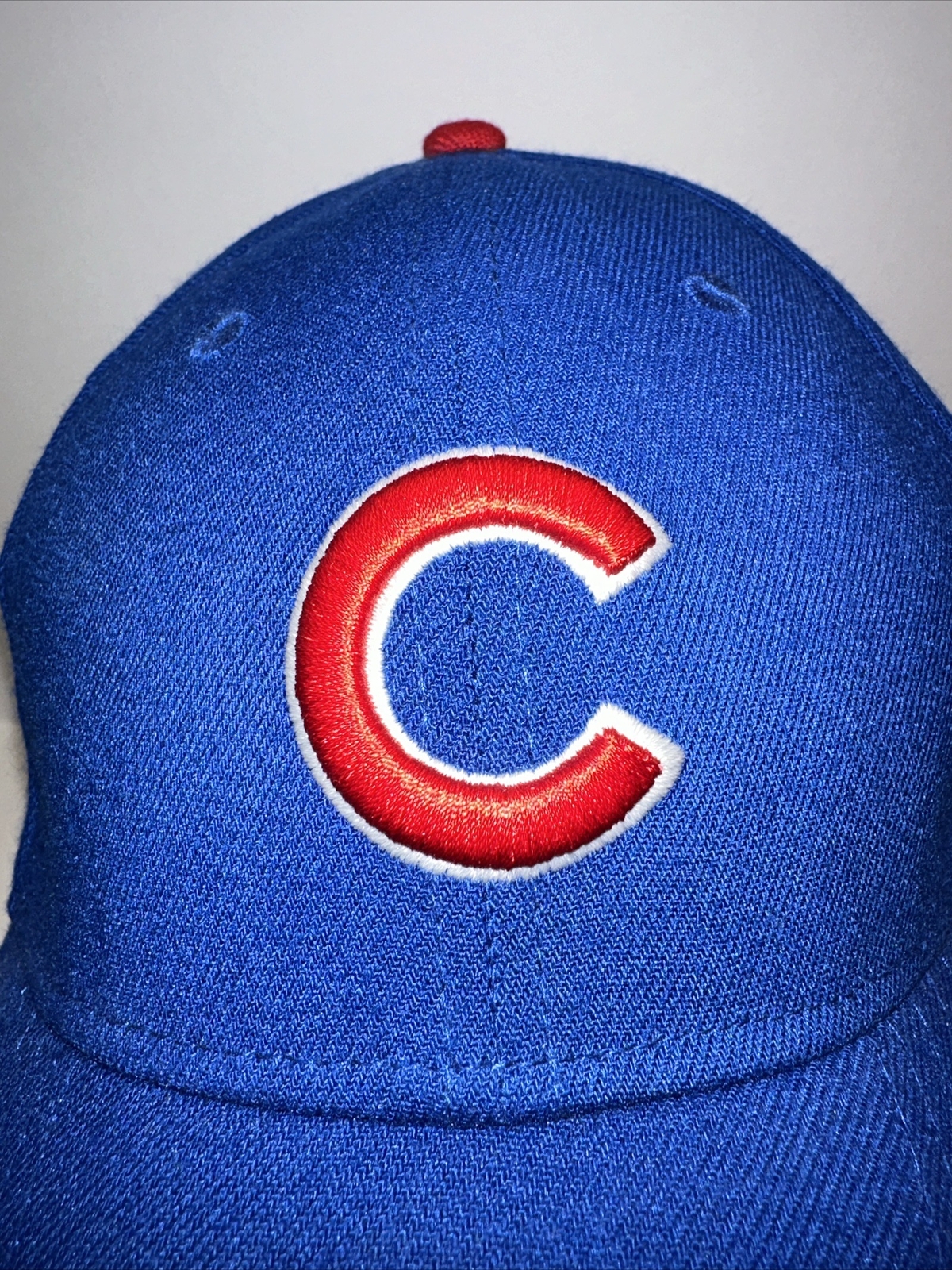 Chicago Cubs Blue Red White C on Front Hat Cap New Era 39Thirty Med Large