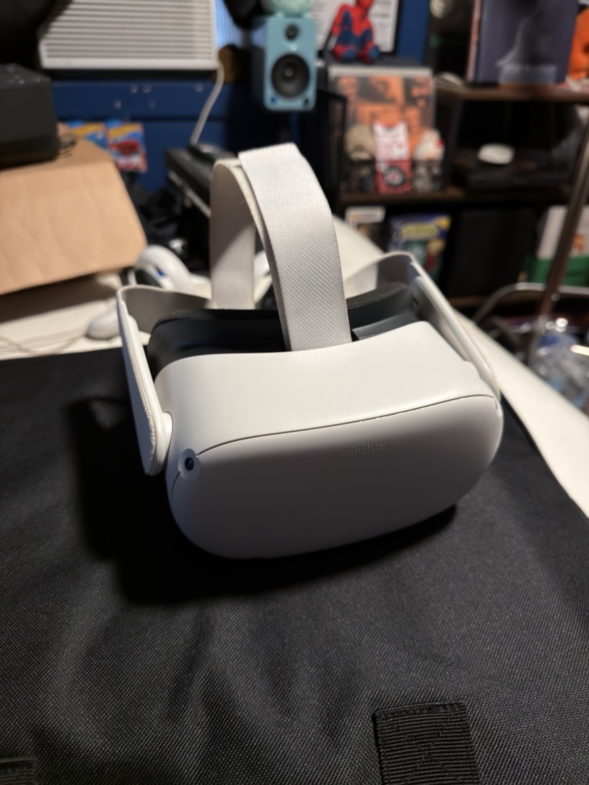 Oculus Quest 2 128GB, USB-C Charger