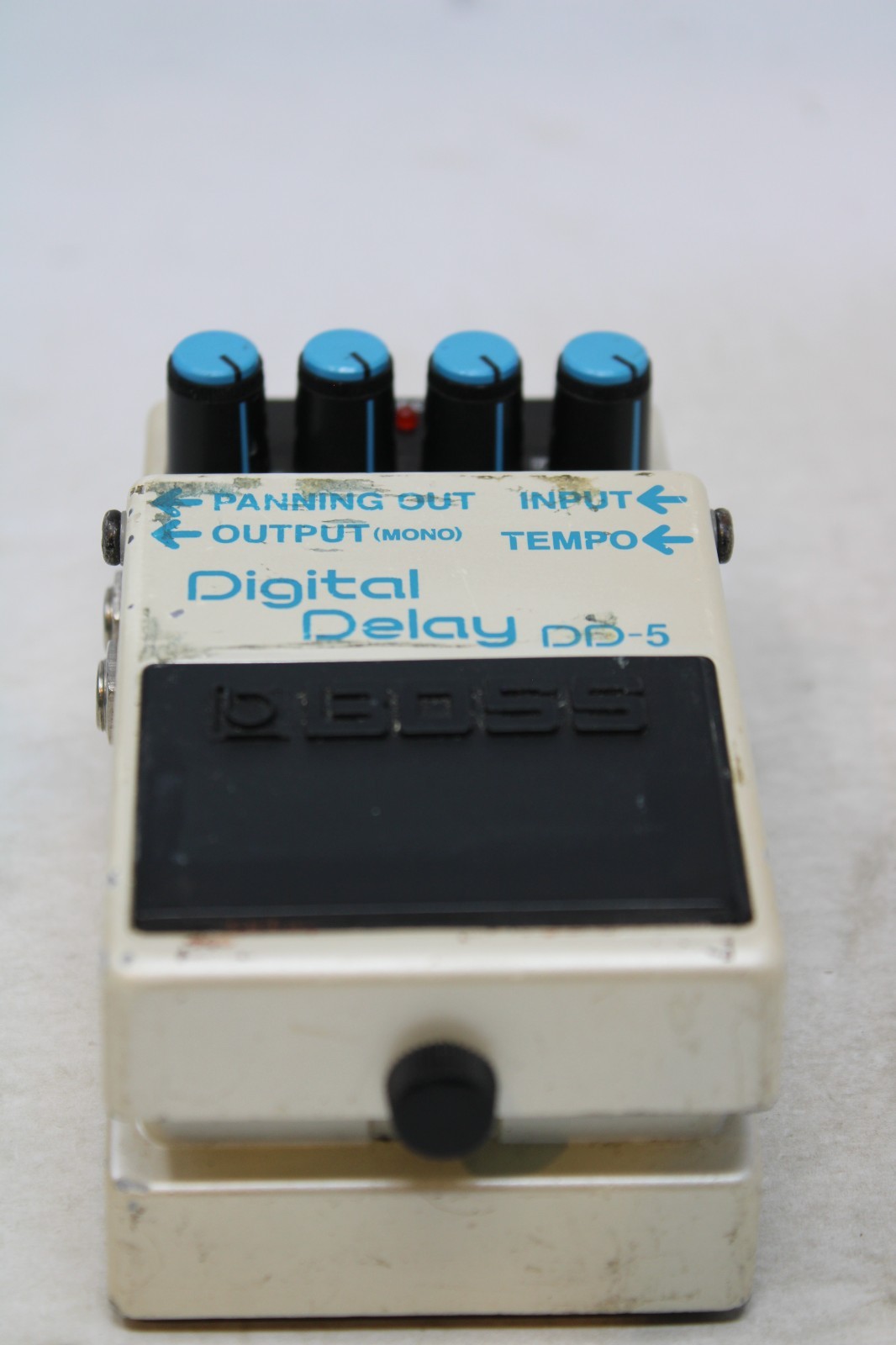 Boss DD-5 Digital Delay electric guitar effect pedal Unit Only