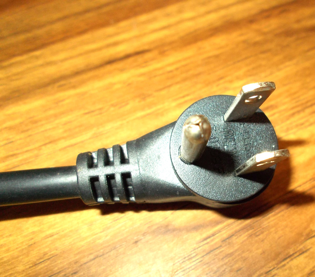 Replacement Wireless Remotely Operated Switch Model No # 28075 (no remotes)