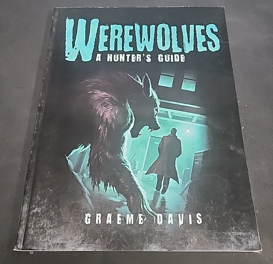 Werewolves: A Hunter's Guide [Dark Osprey]