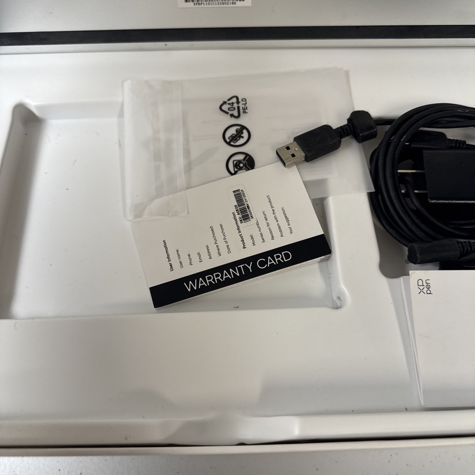 XP-Pen Deco Pro Medium Graphics Drawing Tablet & Wireless Shortcut Remote Bundle