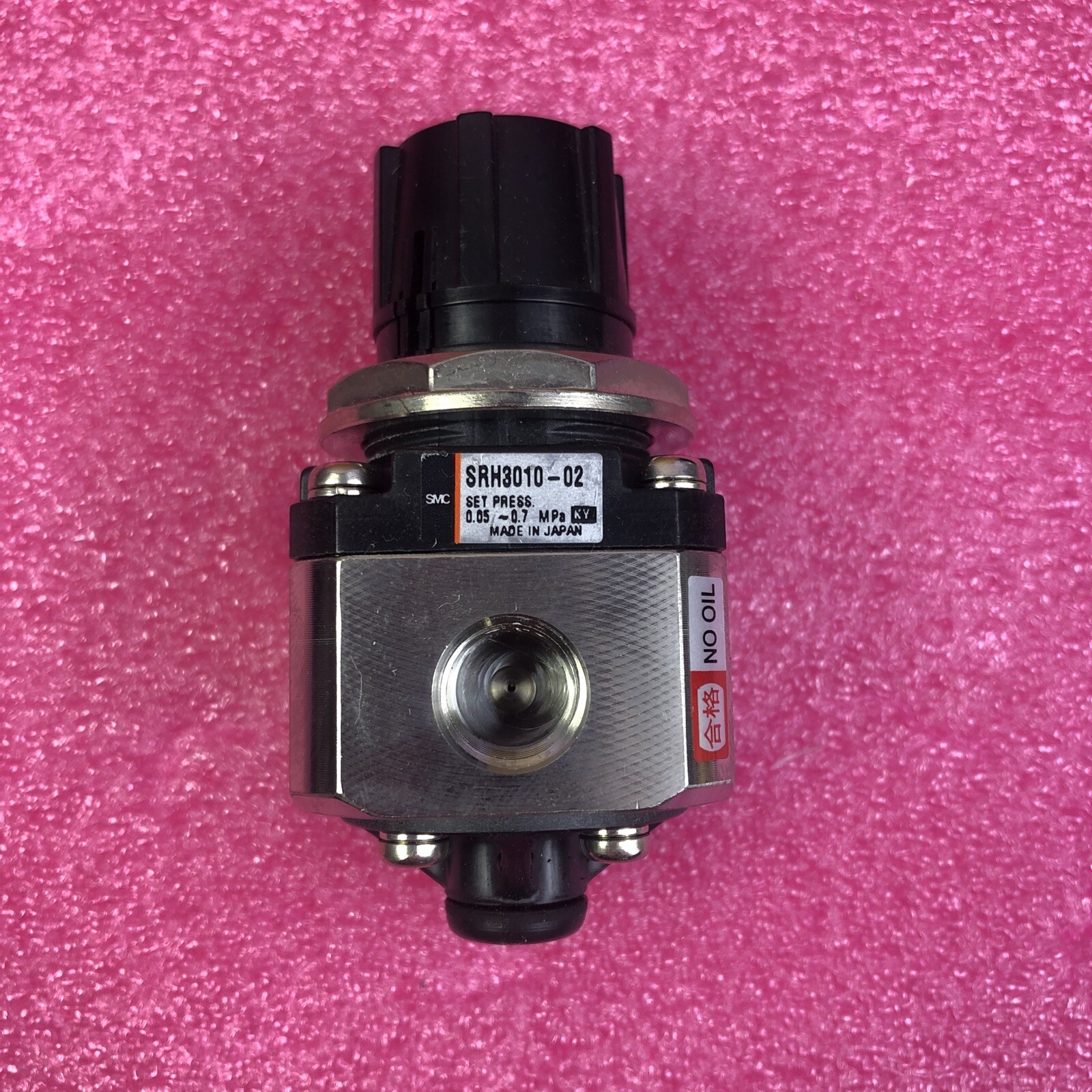 SMC SRH3010-02 Pressure Regulator 0.05-0.7MPa 7-100psi 316Stainless 1/4” Rc BSPT