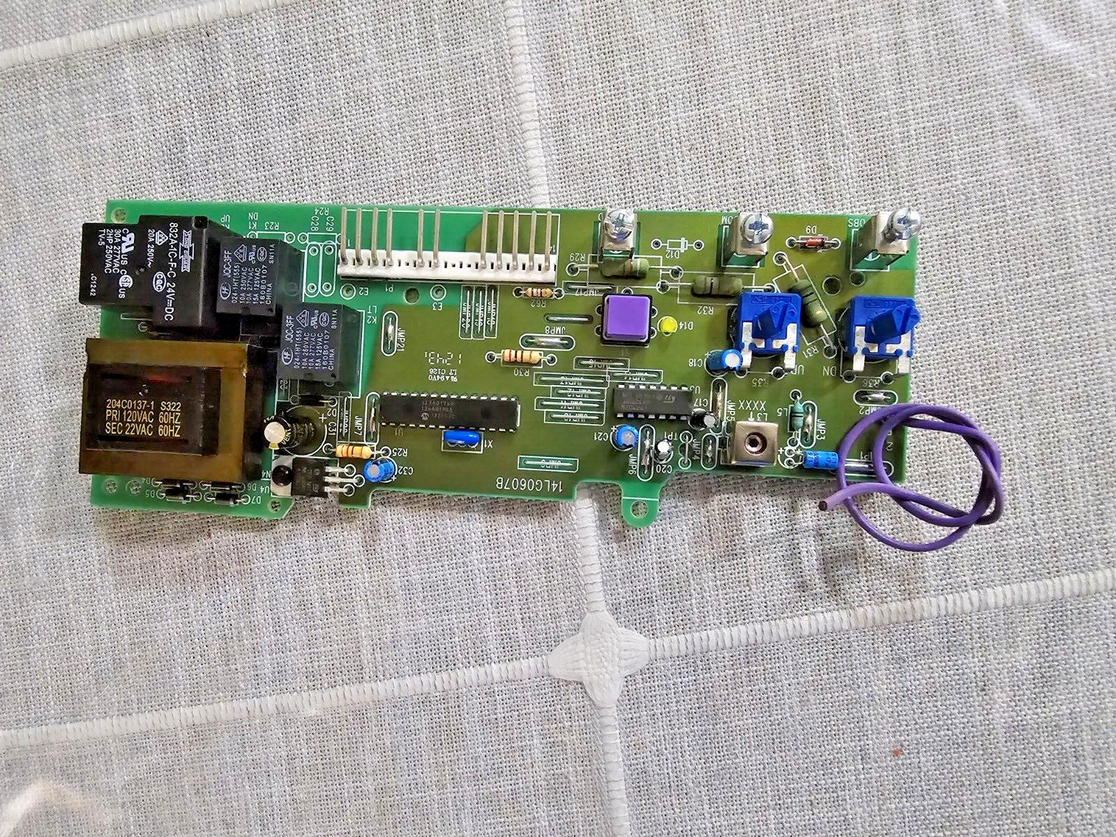 Chamberlain /Liftmaster Circuit Board 41A5021-  315.Purple Button. Board Only.