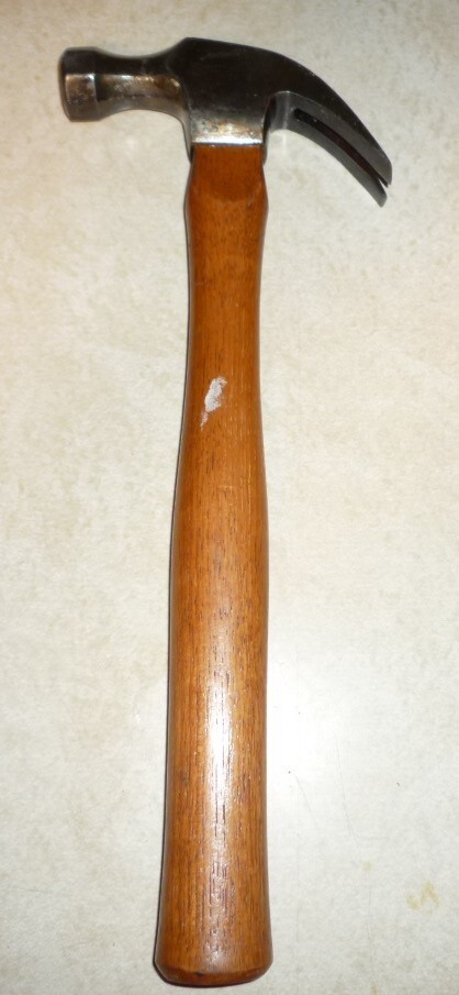 VINTAGE STANLEY HICKORY 13" CLAW HAMMER ~ 13 oz ~ OH12 ~ RESTORED