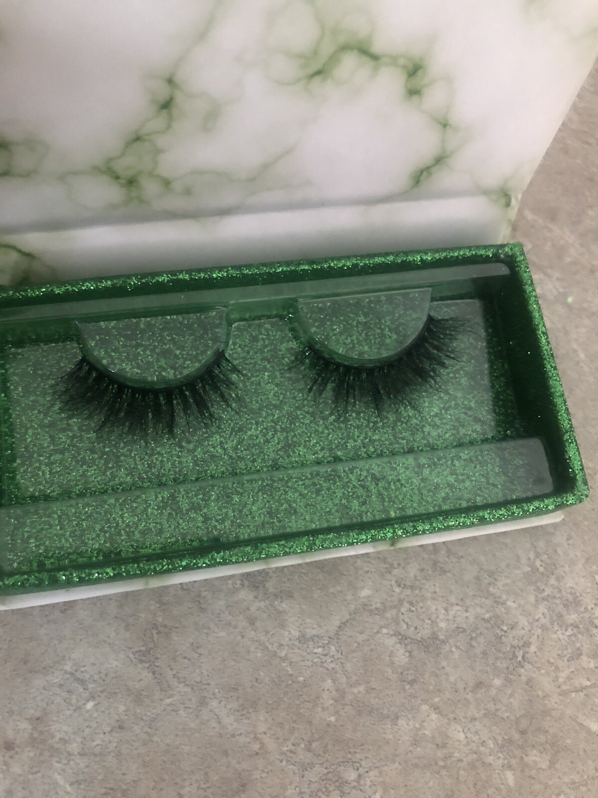Beauty Shakers Cosmetics Lashes NEW