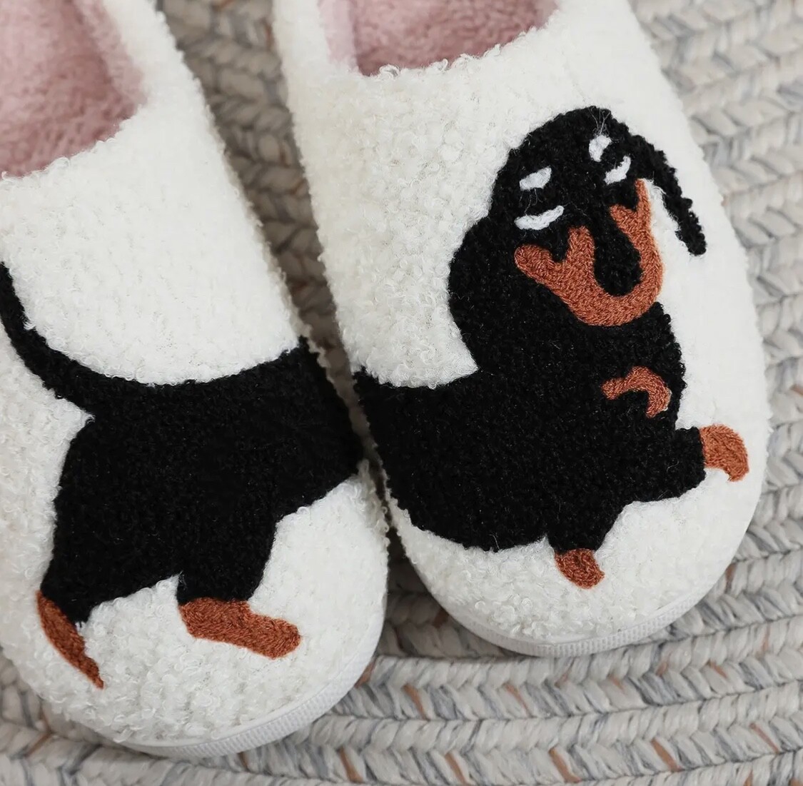 Dachshund Dog Women’s Memory Foam Cotton Blend Slippers Sizes 7-10 NEW IN PKG
