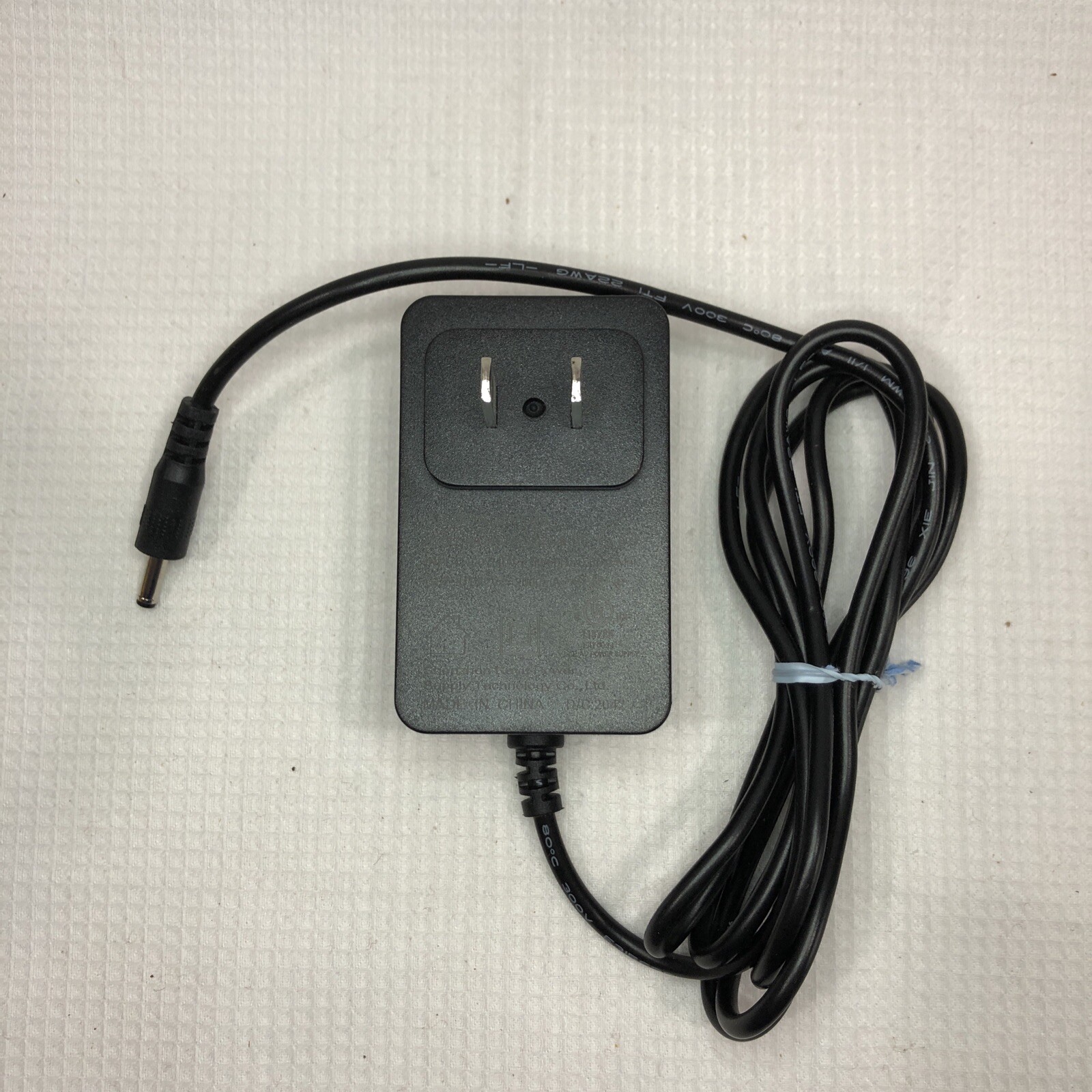 MINOLTA MINI HD PROJECTOR MN693 Working! Projector Only-No Remote Or Screen