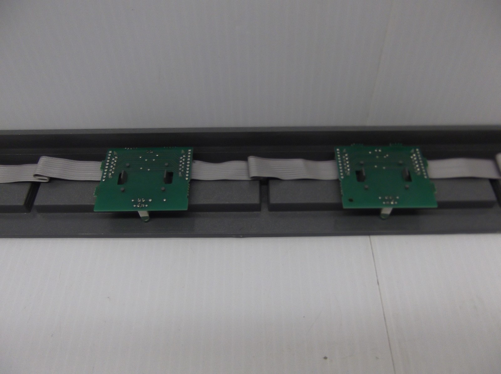 Smart Technologies Smartboard 2000i Marker Holder Panel w/Circuit Boards