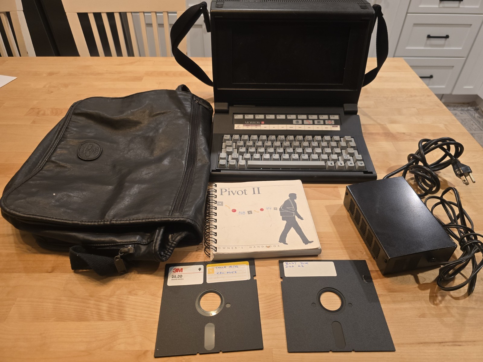 Rare Morrow Pivot II Portable Computer w Owner Manual DOS Boot Disk Power Supply