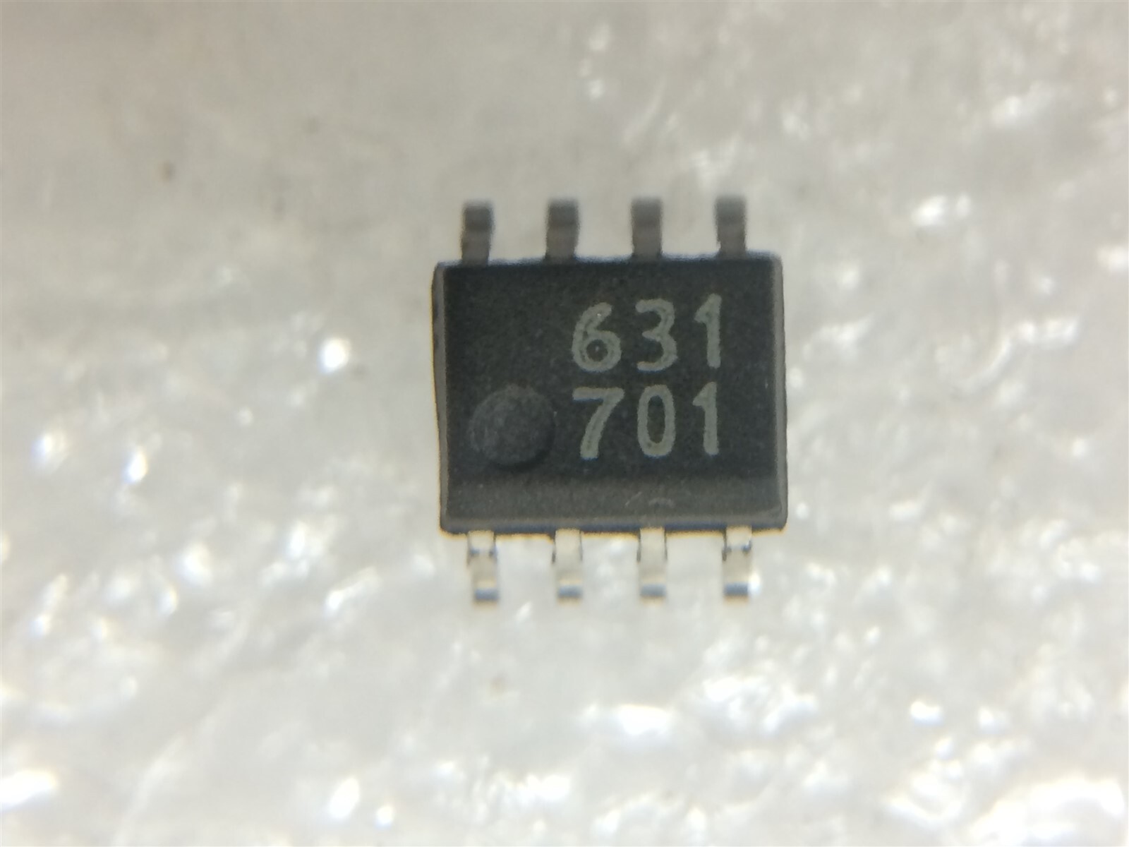 HCPL-0631 AGILENT HCPL0631 OPTOISO 3.75KV 2CH OPEN COLL 8SOIC SMD 4 PIECES