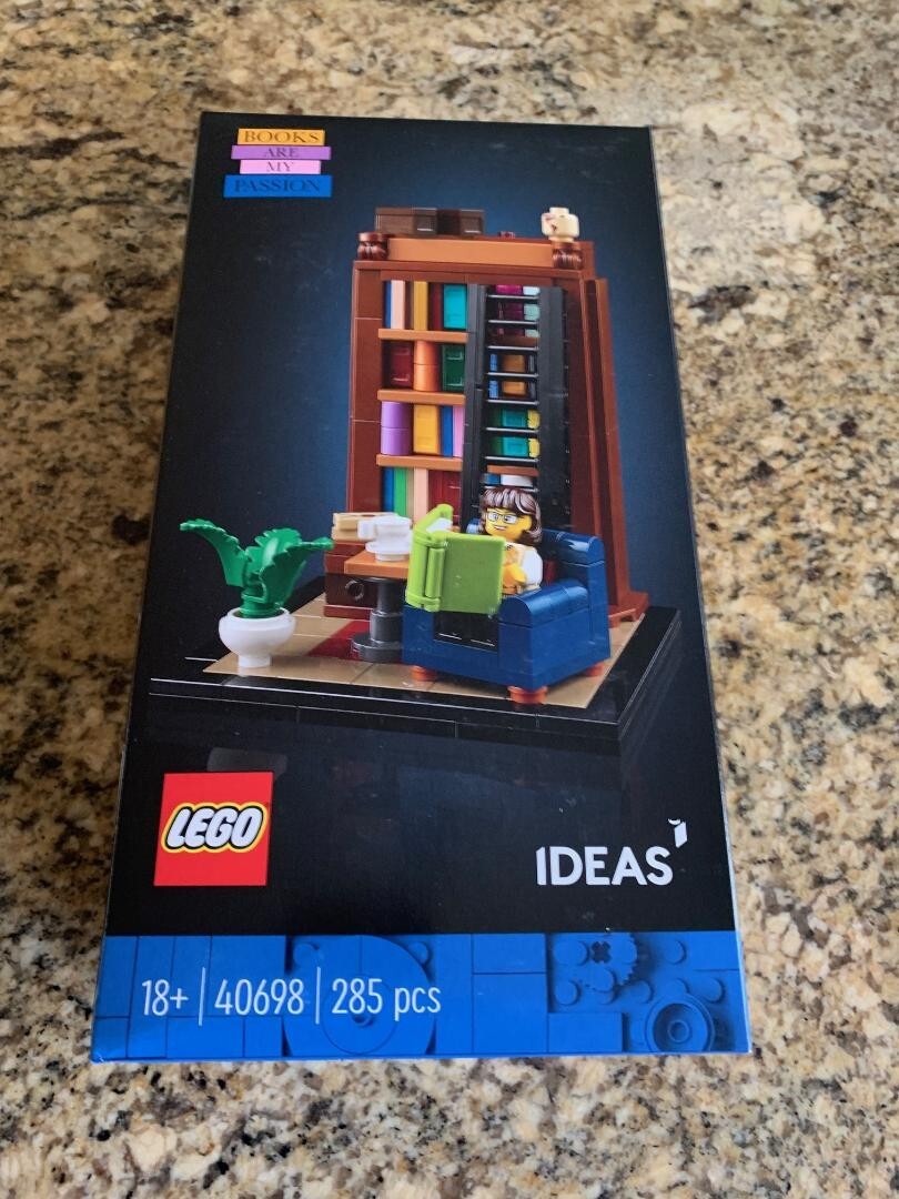 Lego 40698 Books Are My Passion Ideas (CUUSOO) Set Brand New Factory Sealed