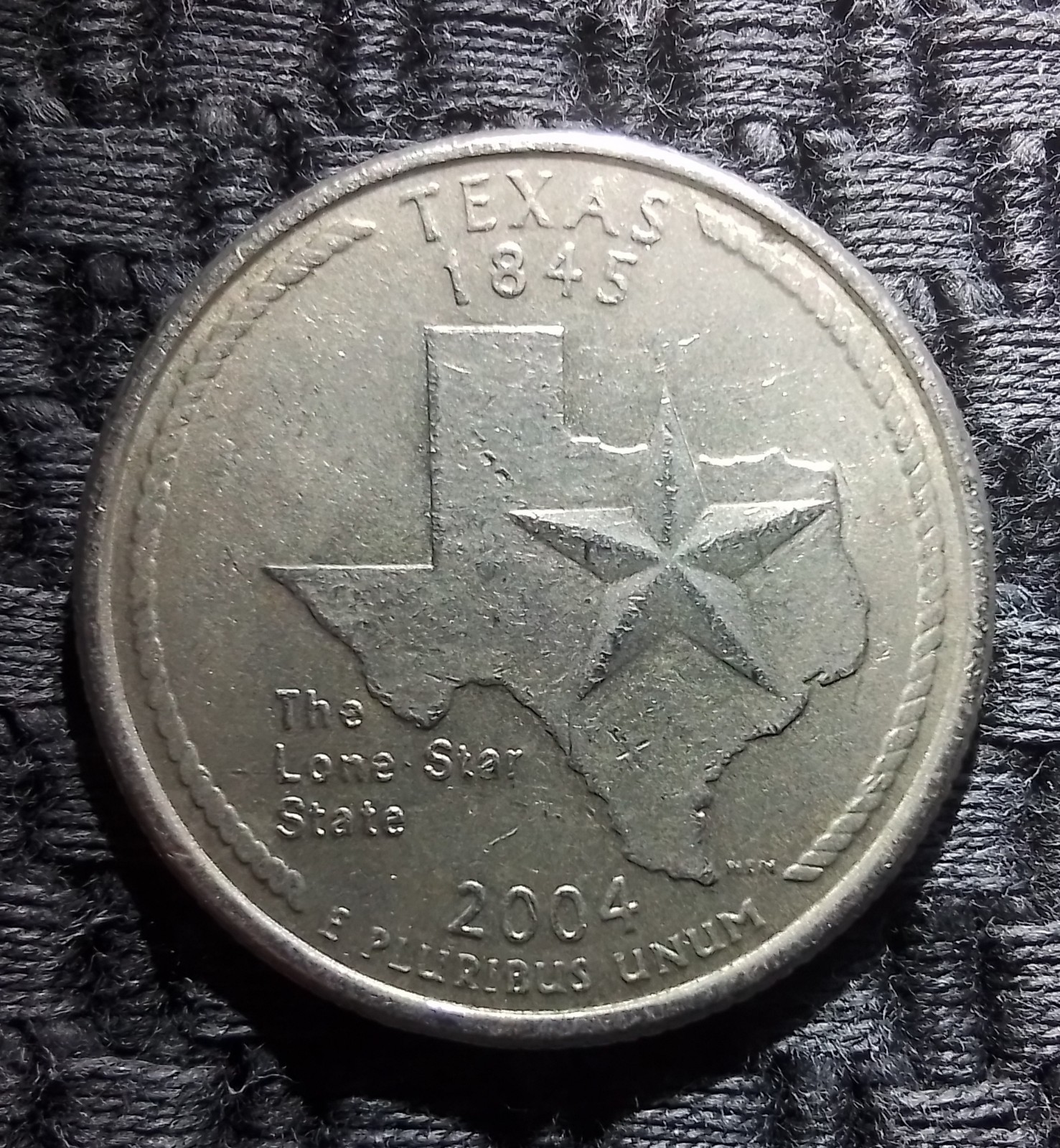 2004 US Quarter Texas P Mint Mark Grey "Dull" Toning Poorly Bonded Clad Layer