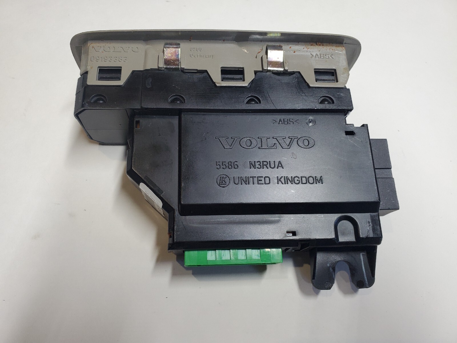 2002-2008 VOLVO S60 S80 V70 XC90 LEFT DRIVER SIDE MASTER WINDOW SWITCH 09193383