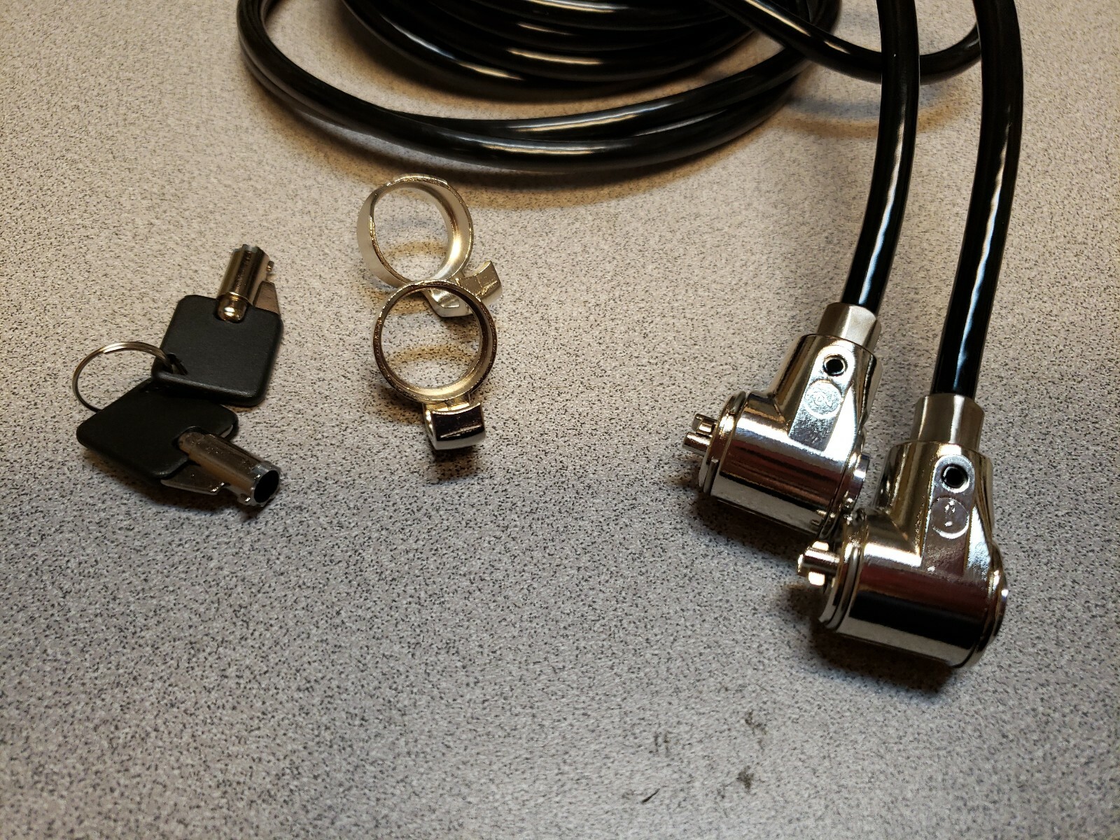 NS20DH Noble Security 2 Leg Notebook Laptop Security Cable Lock NEW