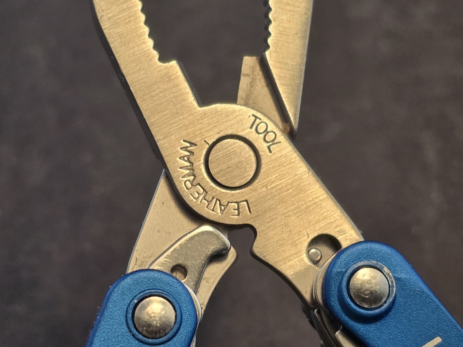 Discontinued Leatherman Squirt PS4 Blue Multitool