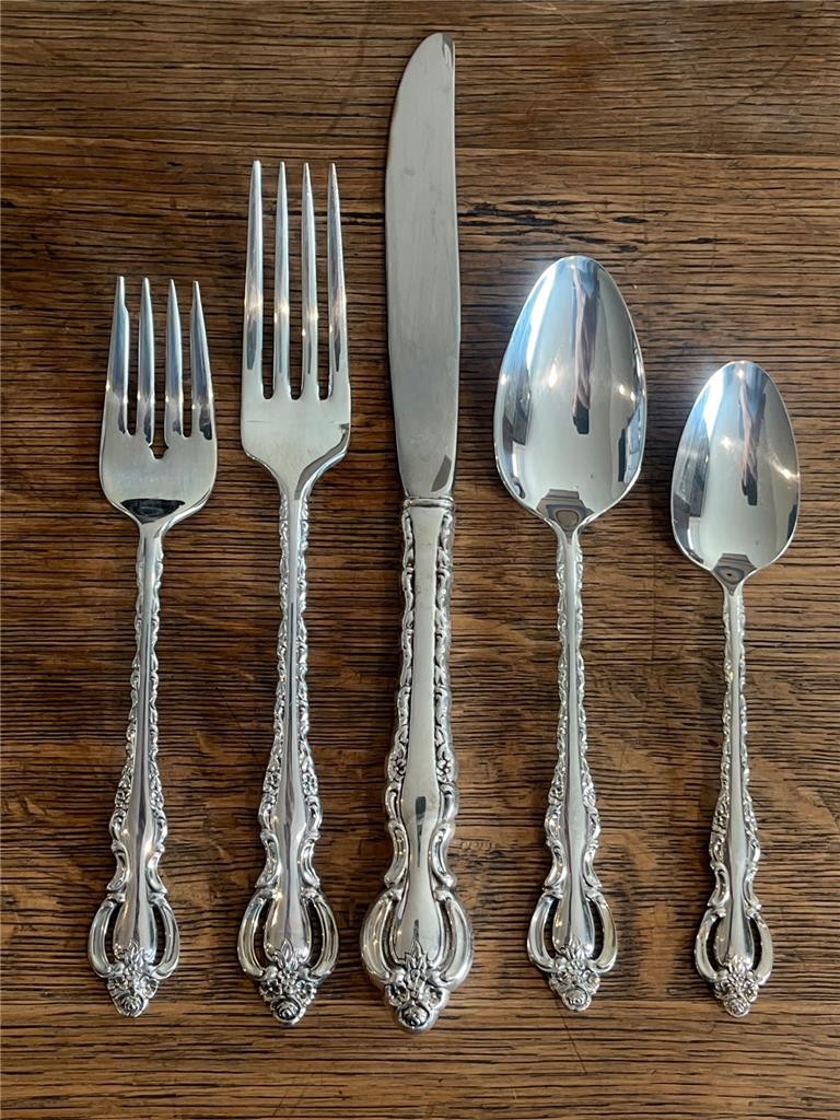 YOUR CHOICE - INTERNATIONAL COUNTESS Pattern SILVERPLATED FLATWARE - VERY NICE!