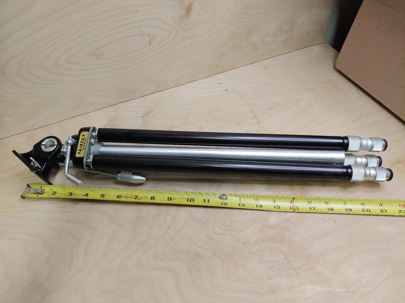 Vintage Fairfax Elevator Tripod 20" to 61"