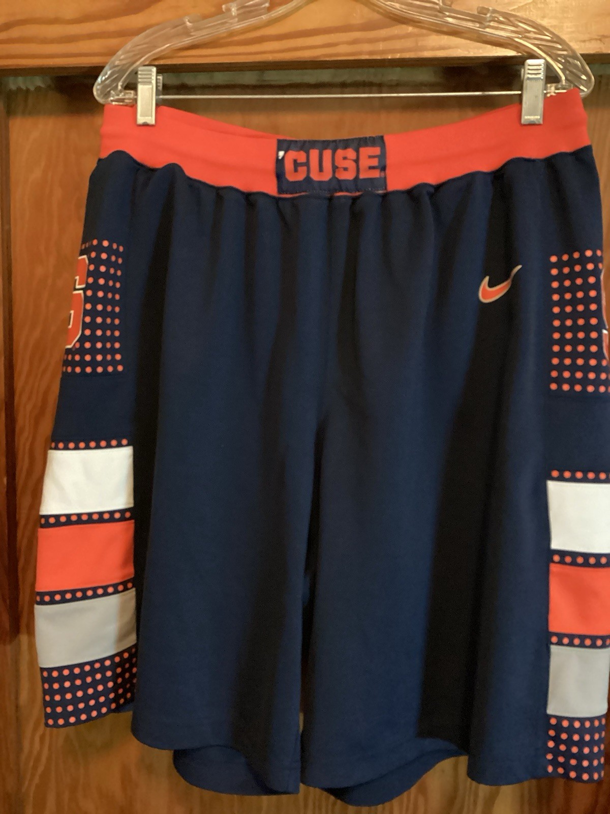 Nike Syracuse “CUSE” Authentic Basketball Shorts.(Size L)