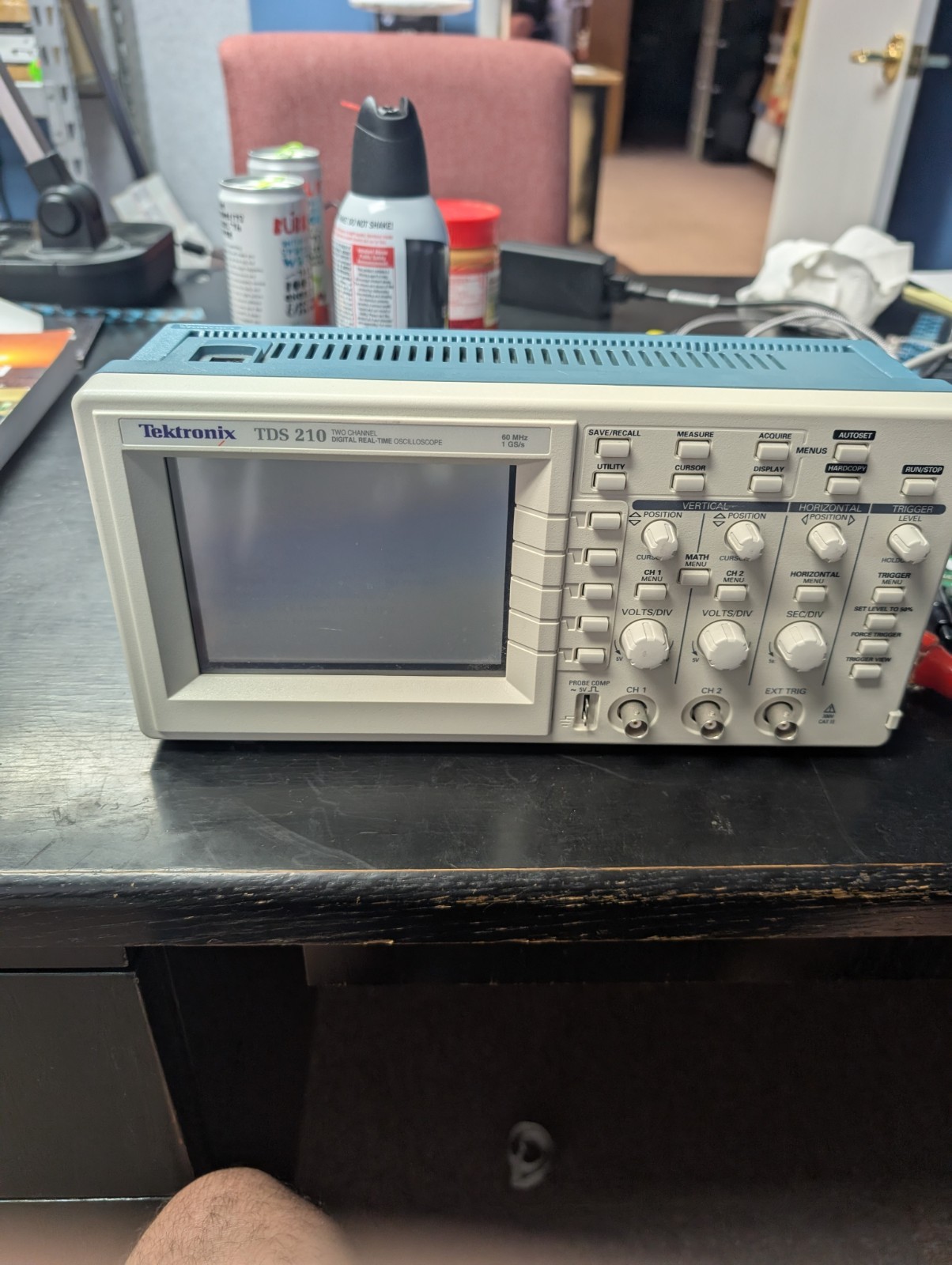 Tektronix TDS 210 Two Channel Digital Real-Time Oscilloscope 60MHz 1GS/s Parts