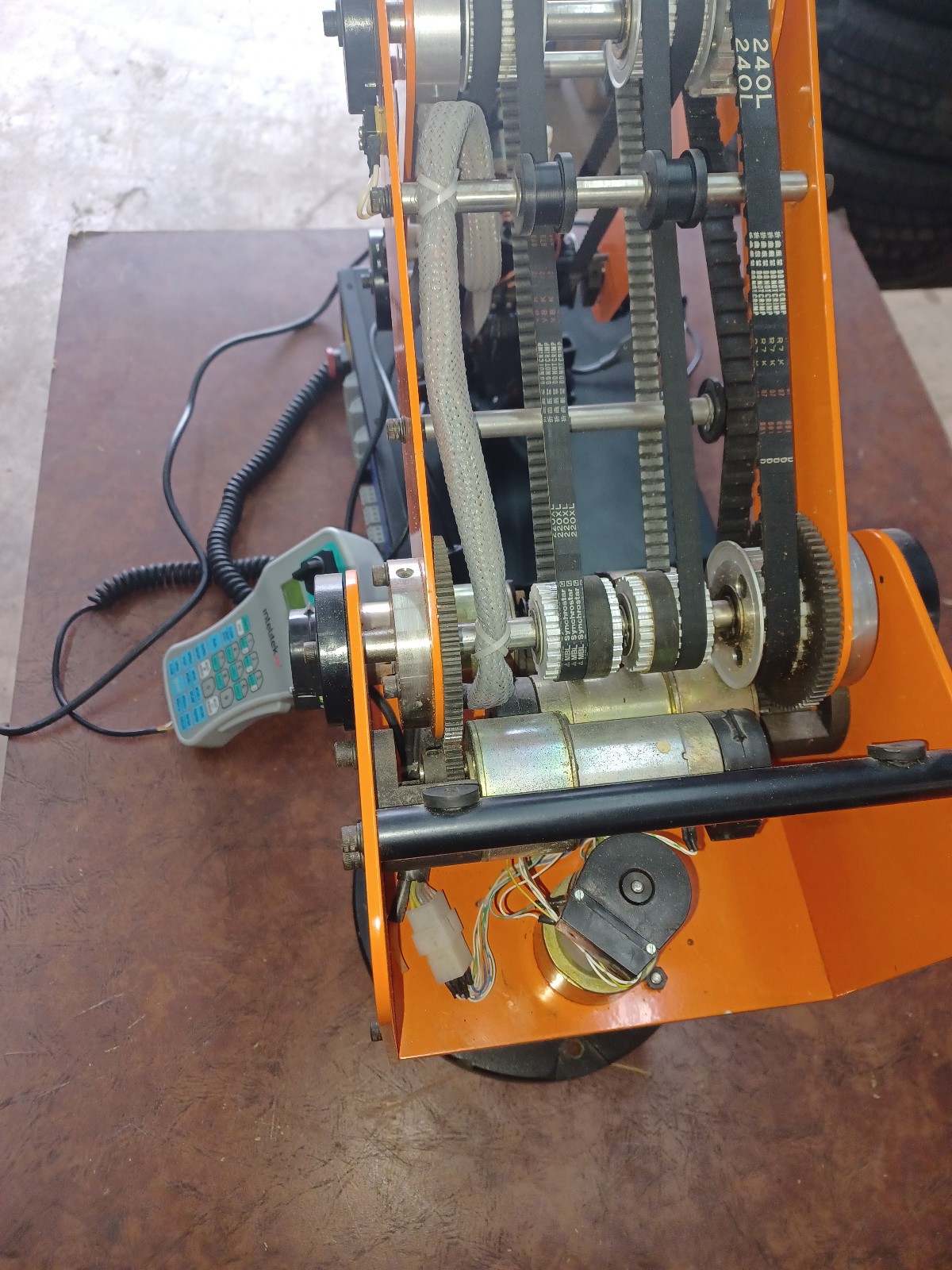 INTELITEK SCORBOT-ER4u Robotic Arm as Pictured, Software, Cables, Teach Pendant