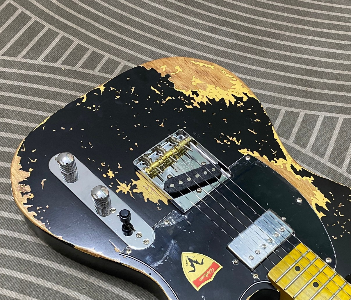 Gorgeous Heavy Relic Black Electric Guitar Aged Worn Gold Under Finish IN STOCK
