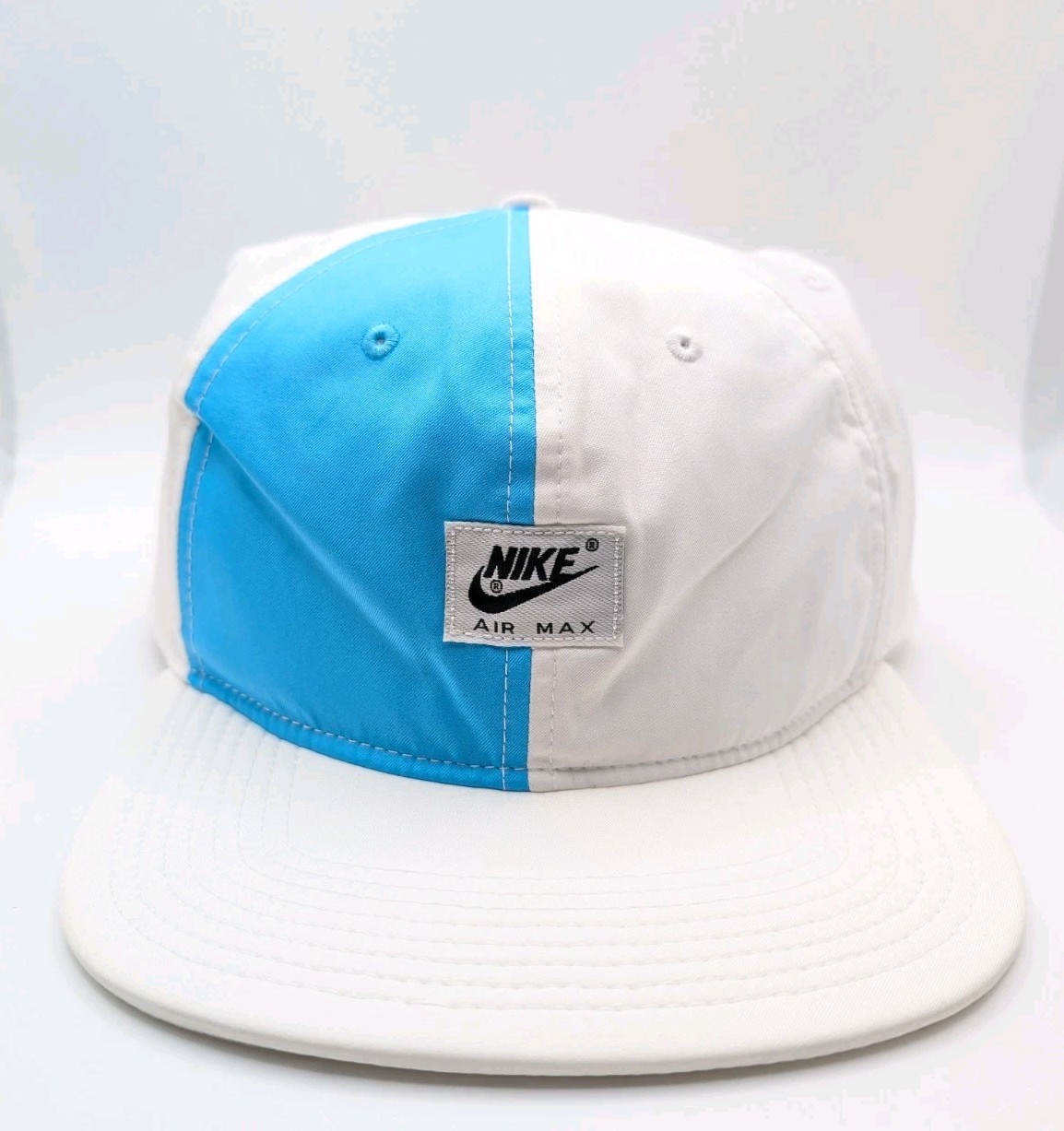 Nike Air Max x Undefeated NRG Pro QS Snapback Hat Cap White / Blue 2019 NWOT